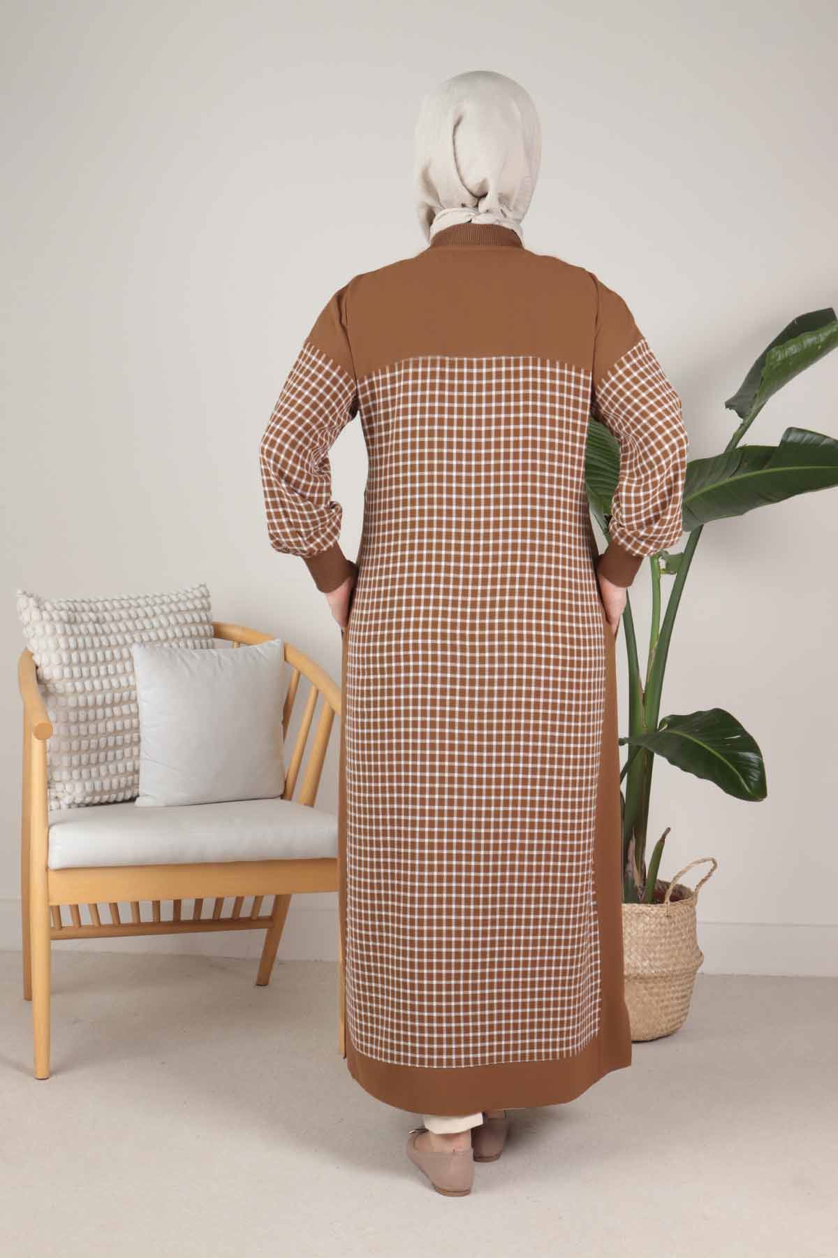 Büyük Beden Tesettür Hakim Yaka Ferace 28048 Tarçın