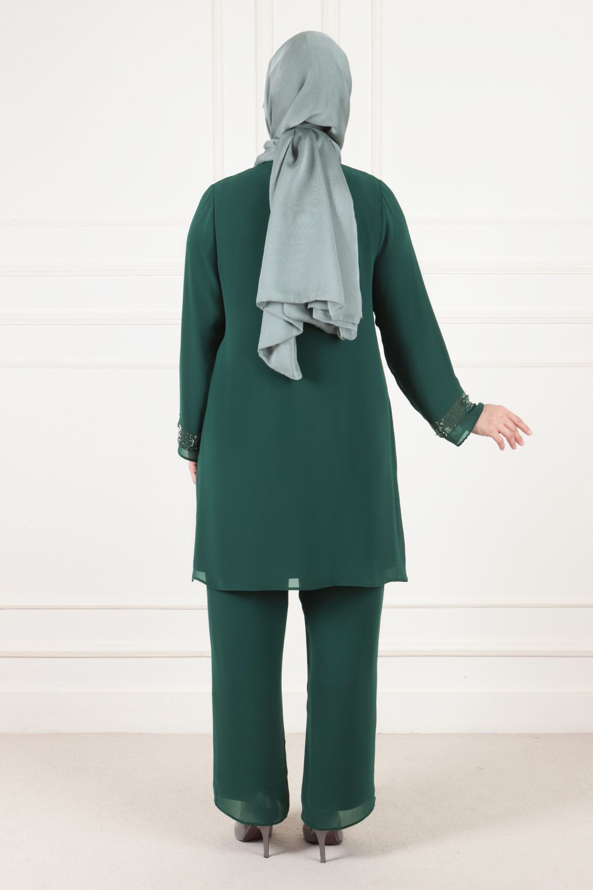 Büyük Beden Tesettür Sandy Taşlı Pantolonlu Takım 60014 Zümrüt