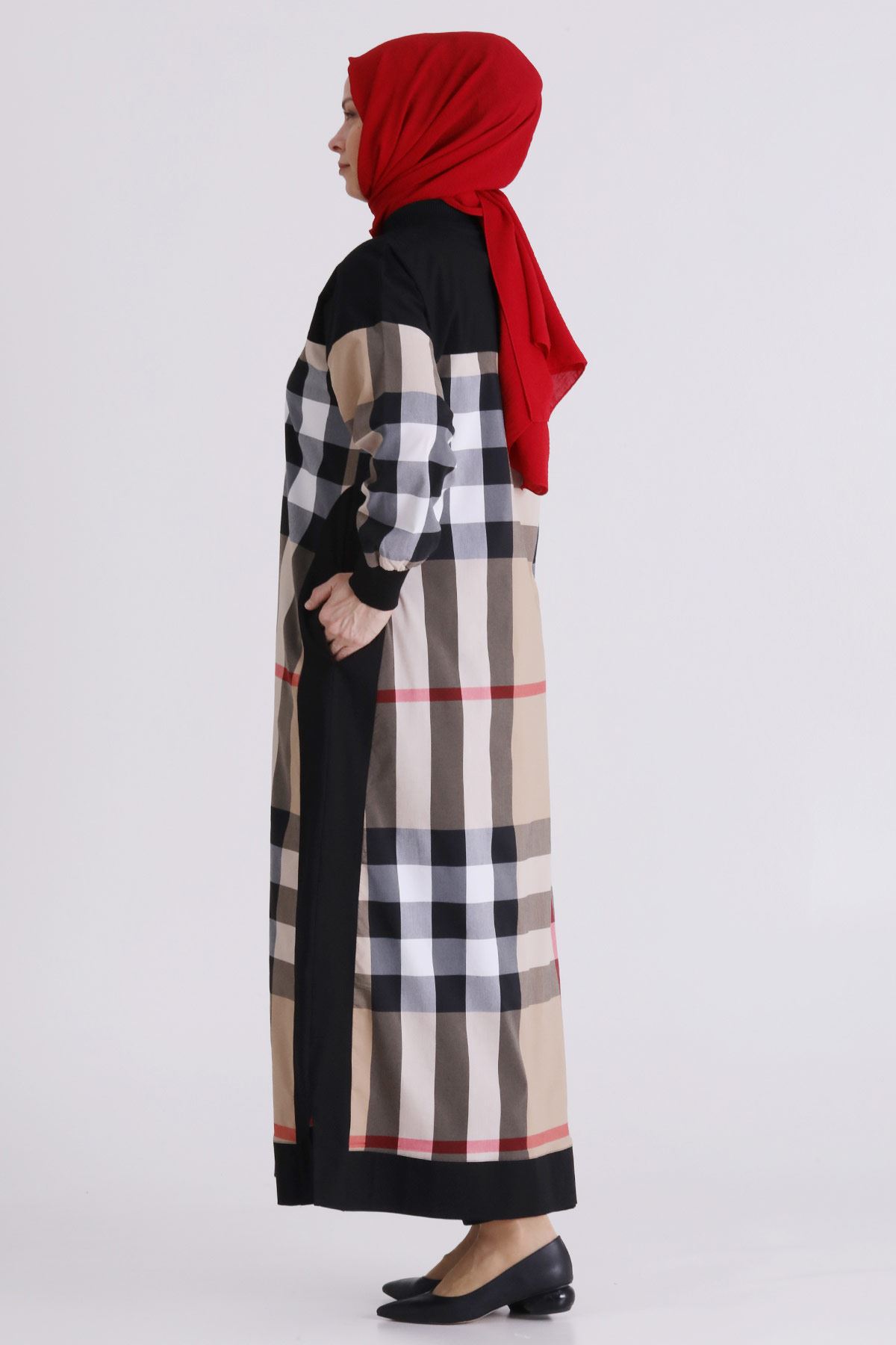 Büyük Beden Tesettür Ekoseli Düğmeli Ferace 2826 Bej