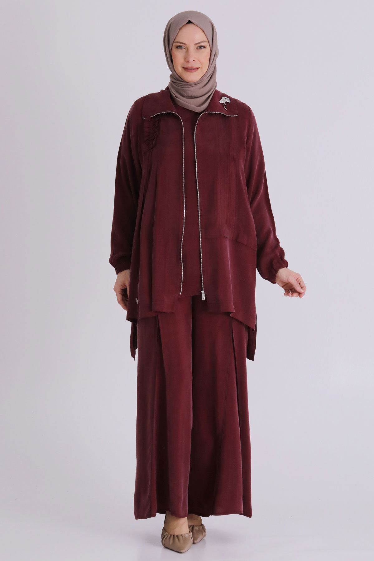 Büyük Beden Tesettür Cupro Üçlü Pantolonlu Takım 70021 Yakut