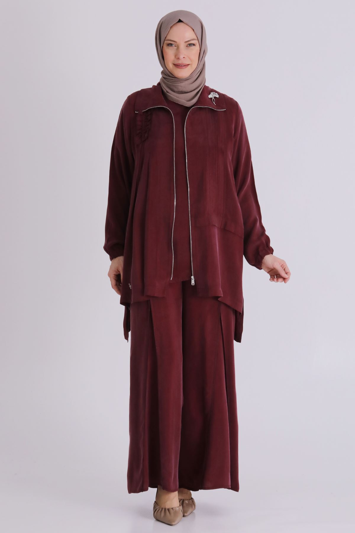 Büyük Beden Tesettür Cupro Üçlü Pantolonlu Takım 70021 Yakut