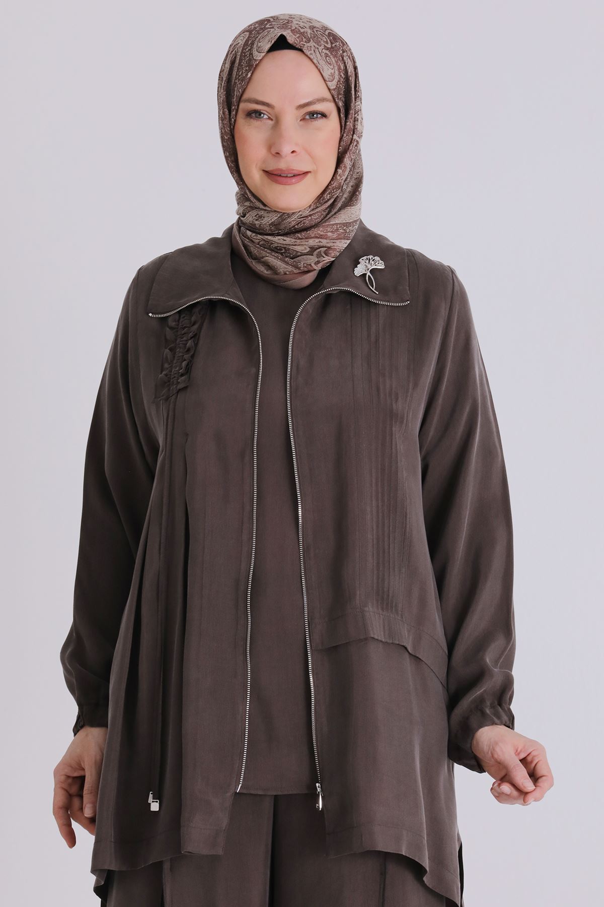 Büyük Beden Tesettür Cupro Üçlü Pantolonlu Takım 70021 Koyu Vizon