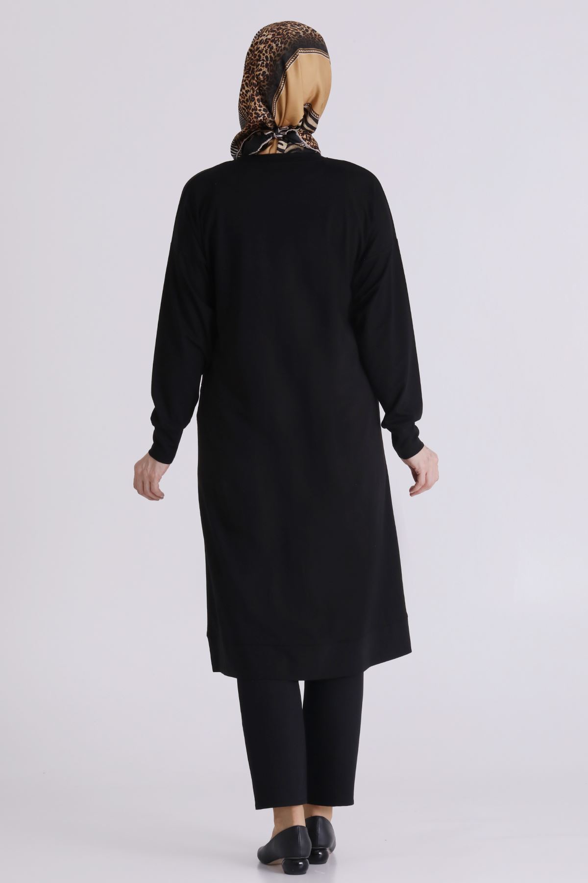 Büyük Beden Tesettür İşlemeli Tunik 20133 Siyah